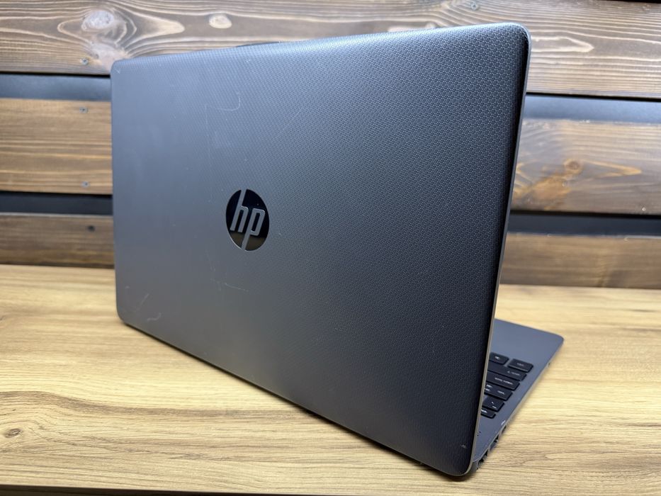 HP 255 G8 15,6” FHD IPS Ryzen5-5500u/16GB DDR4/256Gb M2/4%