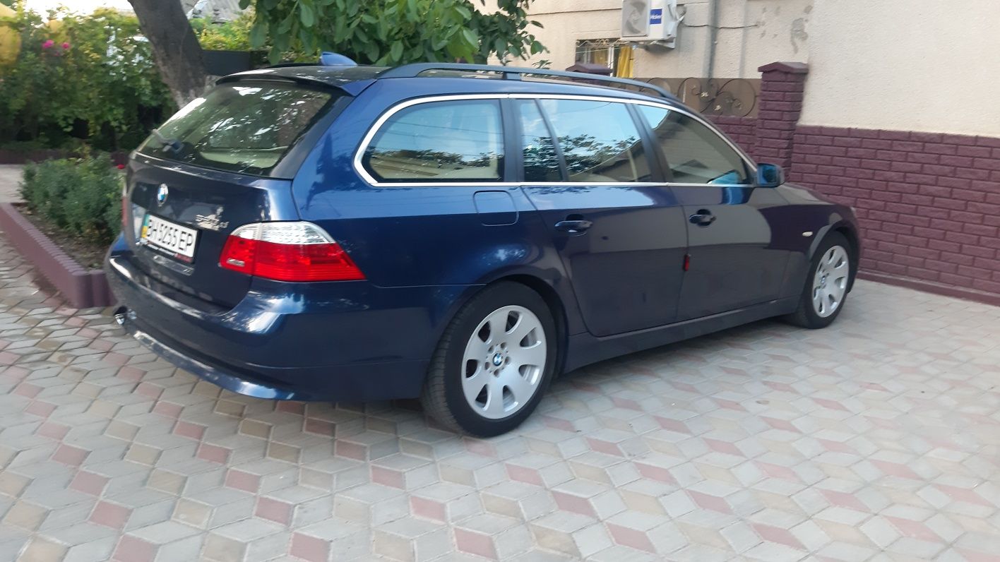 Продам BMW 520d 2008