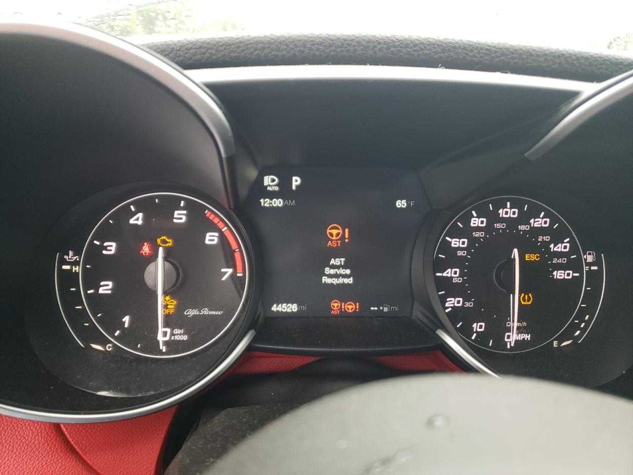2017 Alfa Romeo GIULIA Q4