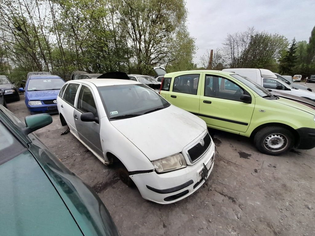 Skoda Fabia 1 kombi 2004r. 1.9sdi 47kW/64KM maska 213/24