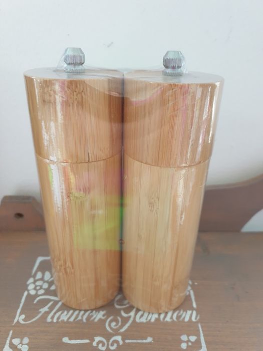 Zestaw bambusowych młynków.  Nowe. 2 szt.