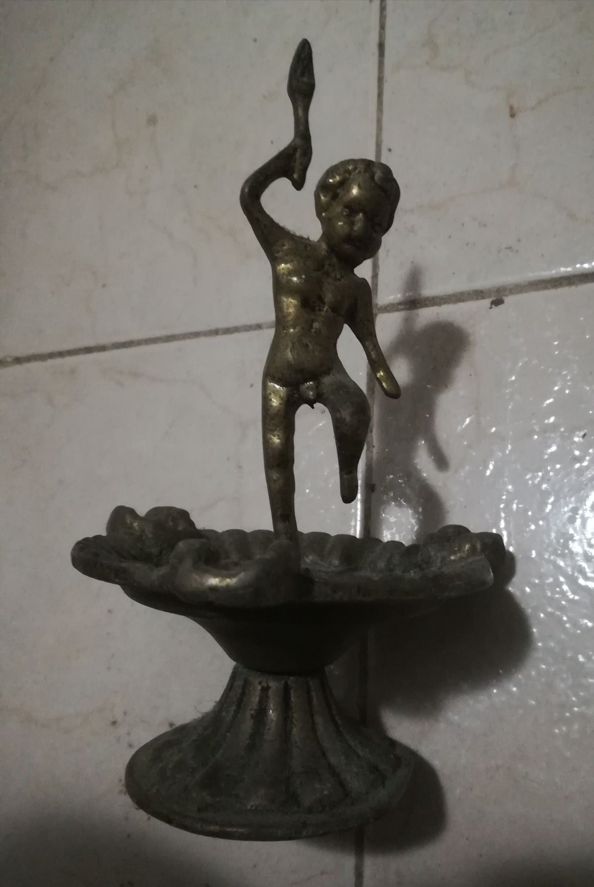 Cinzeiro em latão ou bronze