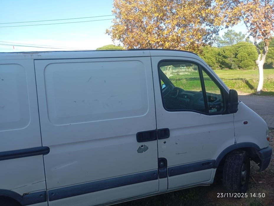 Renault master 98 venda ou troca caranavas,autocaravanas ,casa prefabr