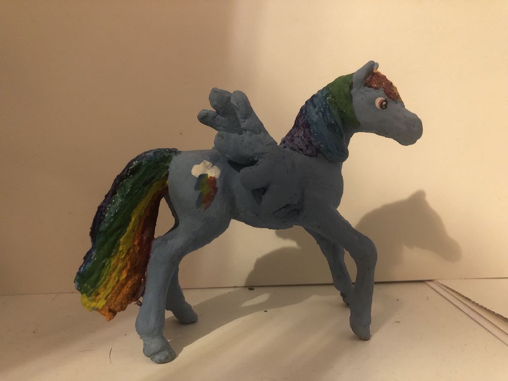 figurka rainbow dash model konia