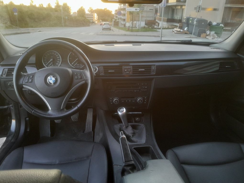 Bmw 318d 2.0 d 2010 peliculas averbadas