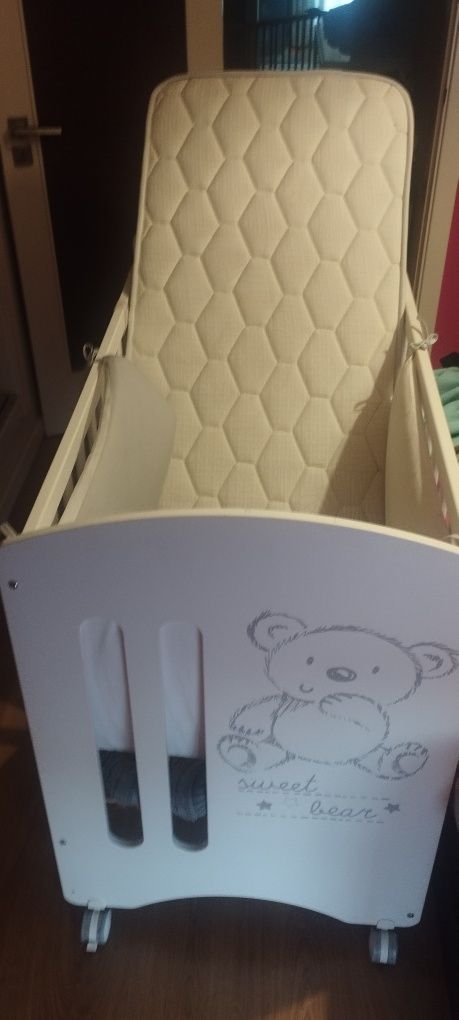 Cama grades Micuna  (3 meses de uso)com OFERTAS