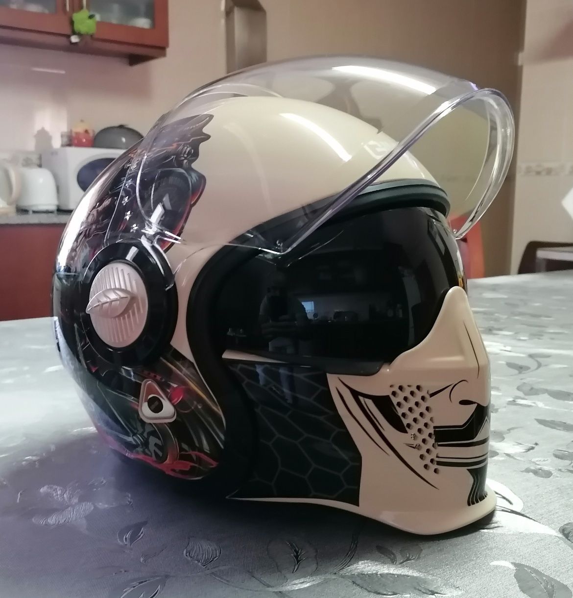 Capacete personalizado