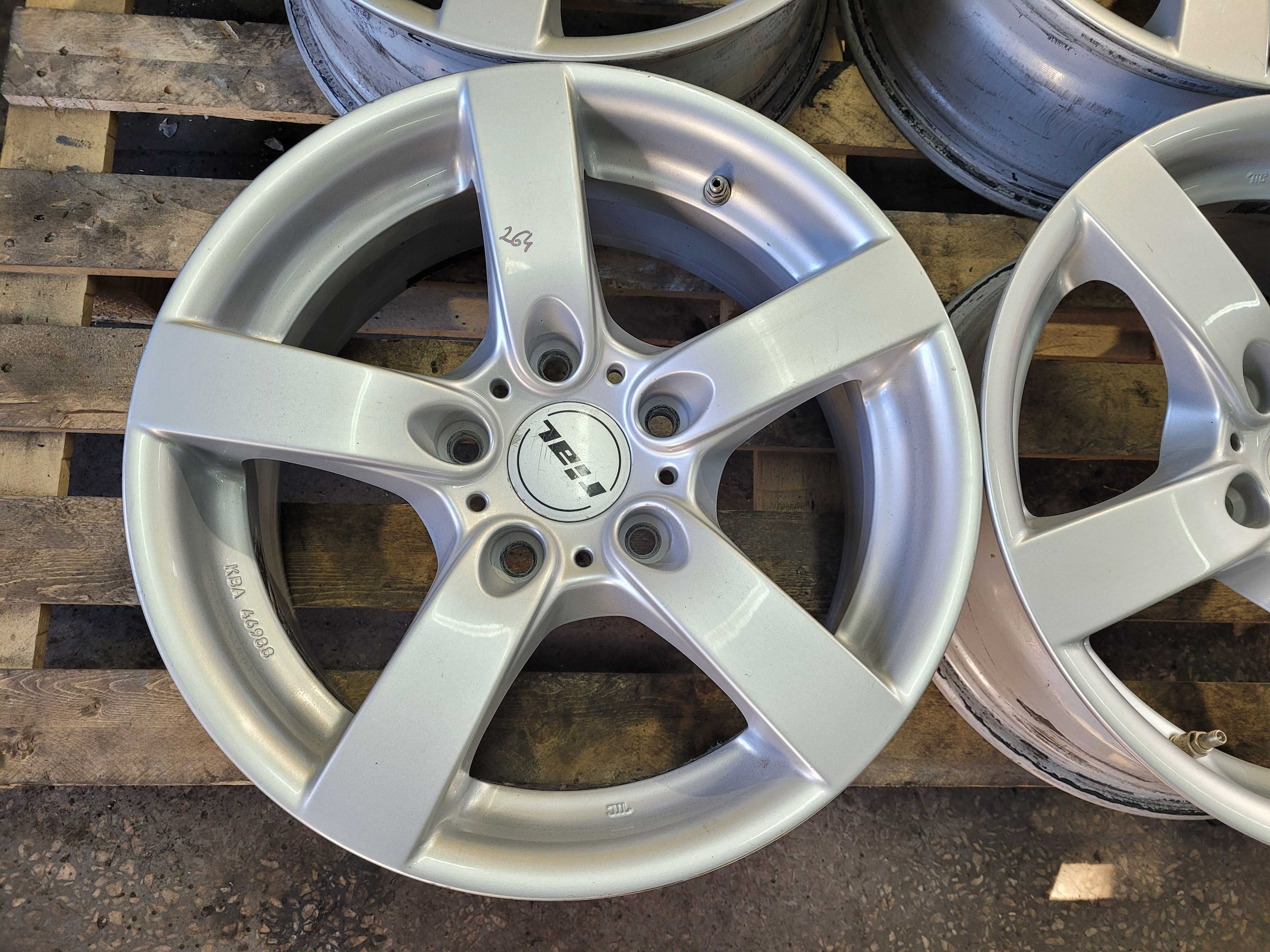 Alufelgi 5x120 16 Bmw 1 3 E90 E91 F30 F20 X3 VW T5 Insignia ET30