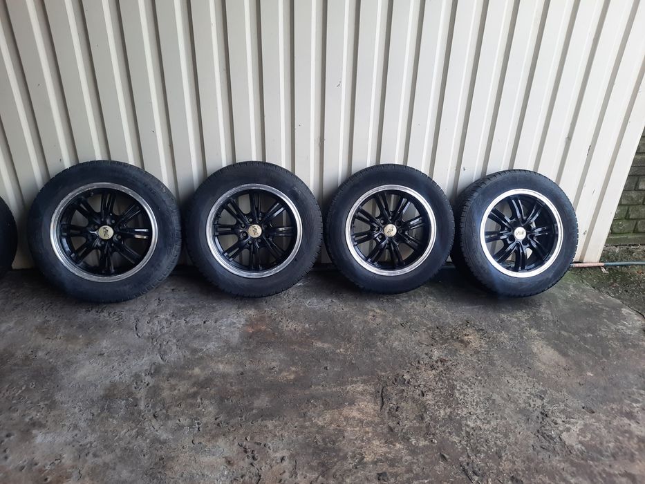 Литые диски резина зима  R-15 ,4/100