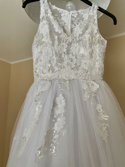 Suknia slubna ślubna sezon 2023 rozmiar XS 34 lato jesień wiosna