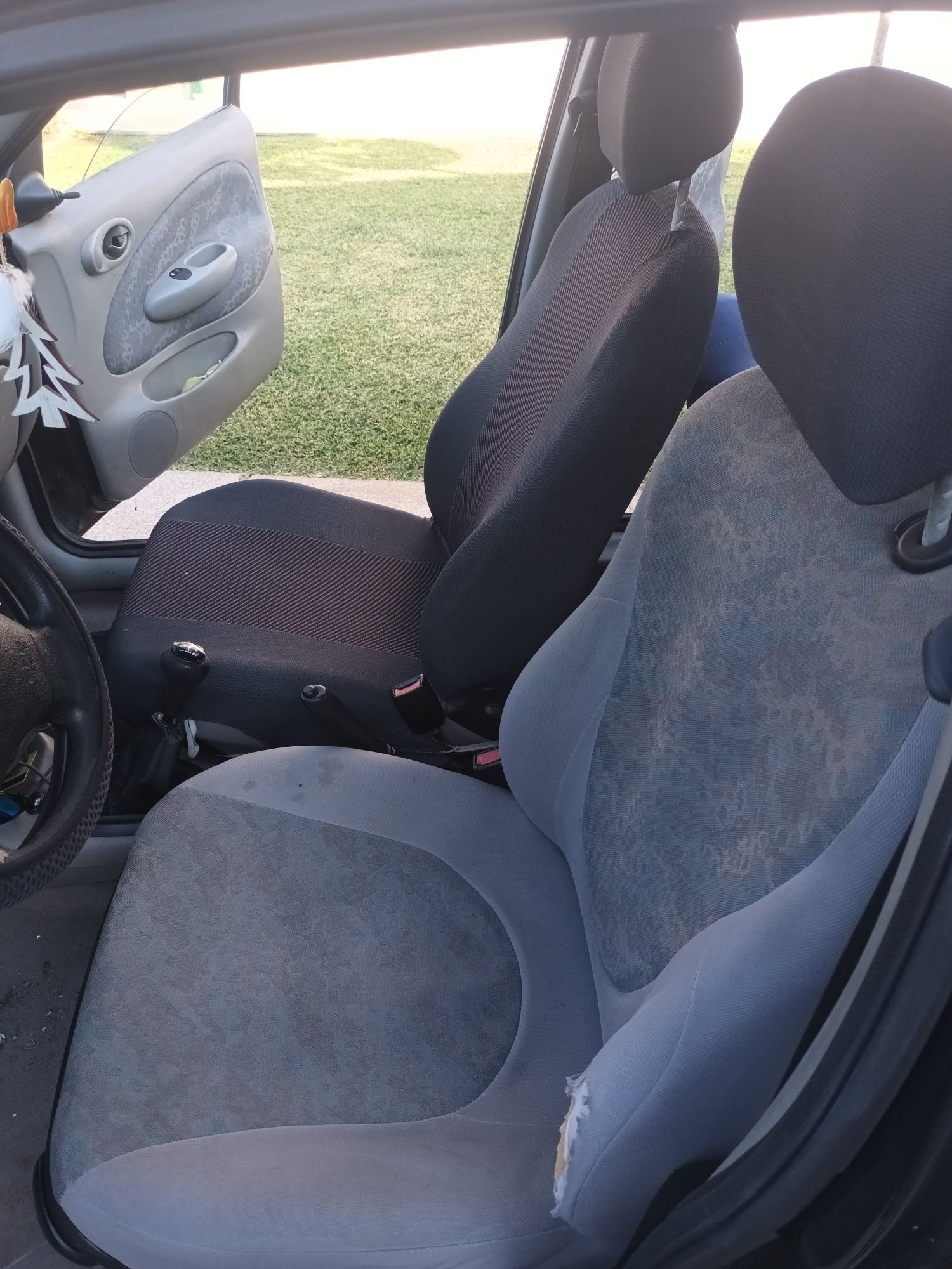 Vendo Ford fiesta 97