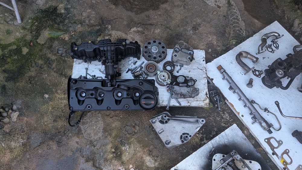 Peças motor Audi 1.6 TDI 2013