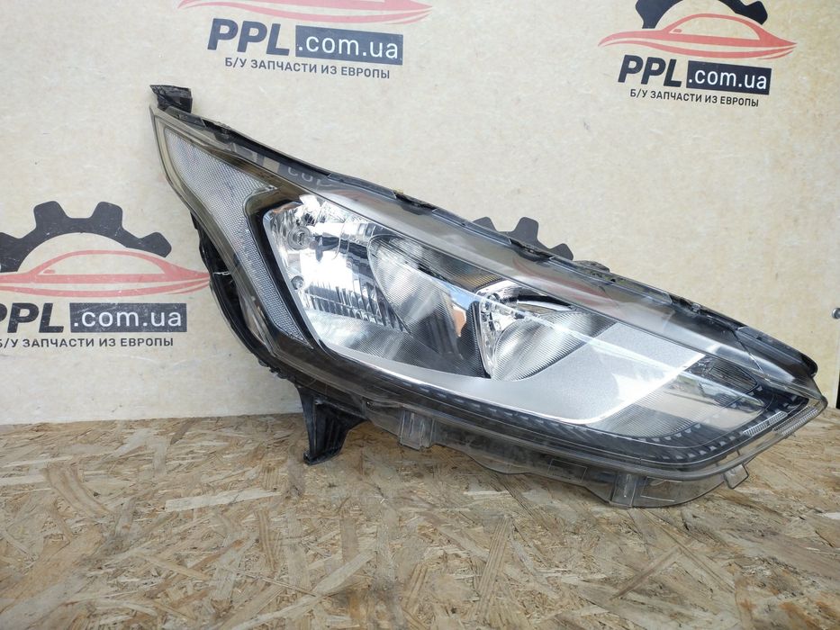 Ford Transit Connect MK2 18-21 Фара передняя правая KT1B-13W029-AF