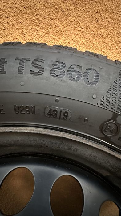 Продам диски з зимовою резиною Vag 5/112або є окремо диски