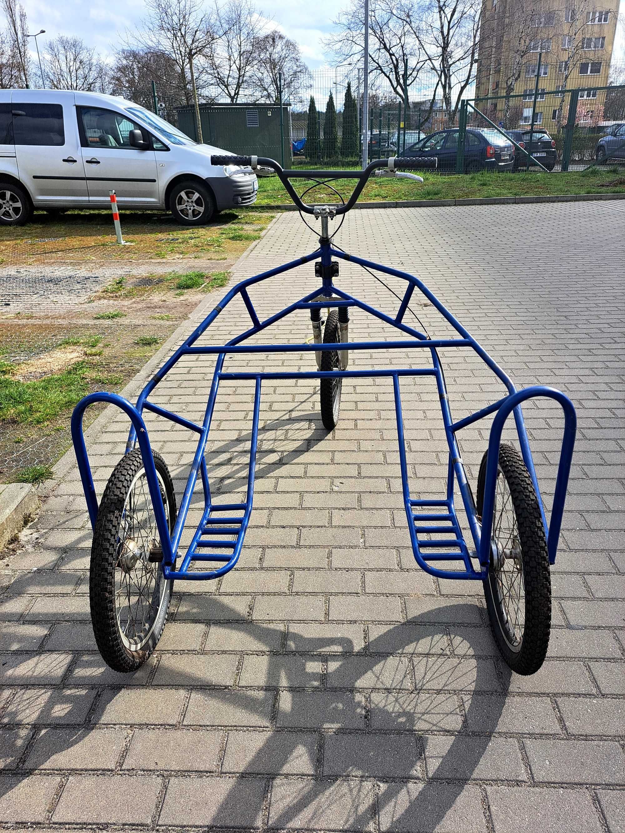 Wózek trzy kołowy do psiego zaprzęgu