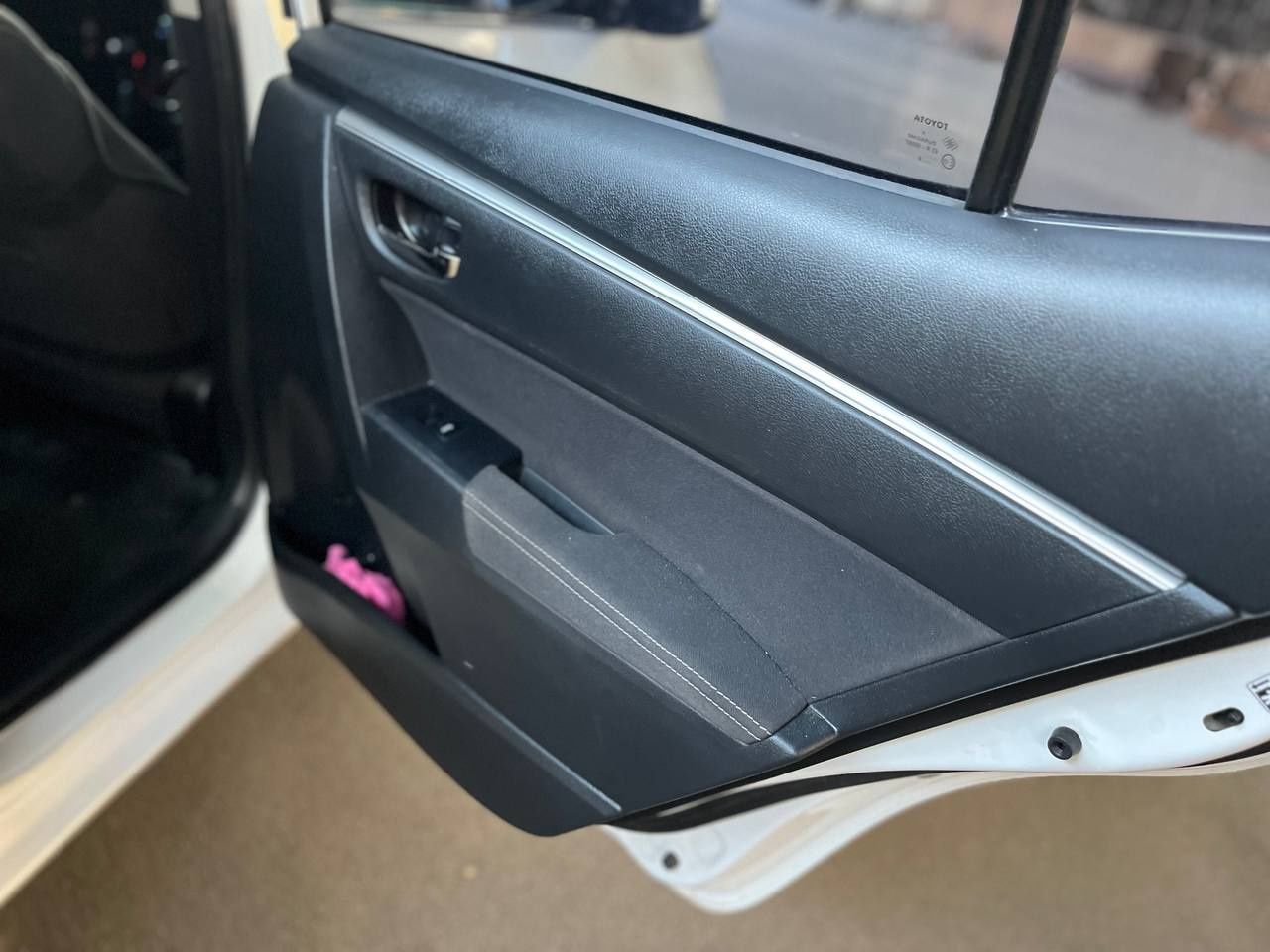 Toyota Corolla 1.6 газ/бенз. 2016
