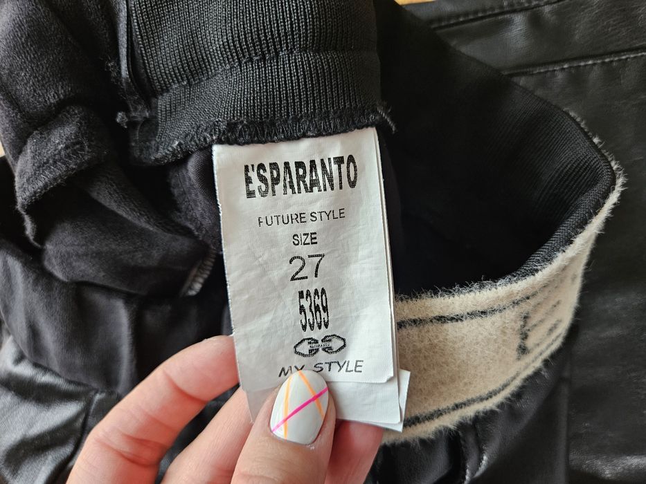 Ocieplana z Eco skóry spodnie esperanto