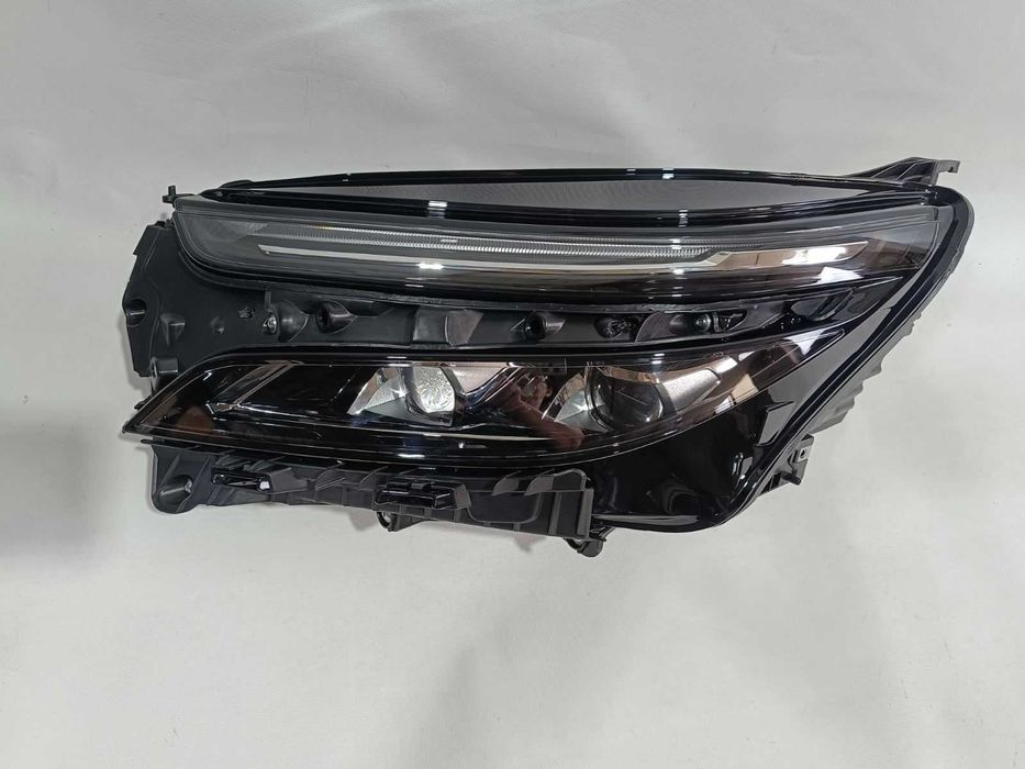 Фара ліва права Chevrolet Equinox 2017-21 та 2022-24