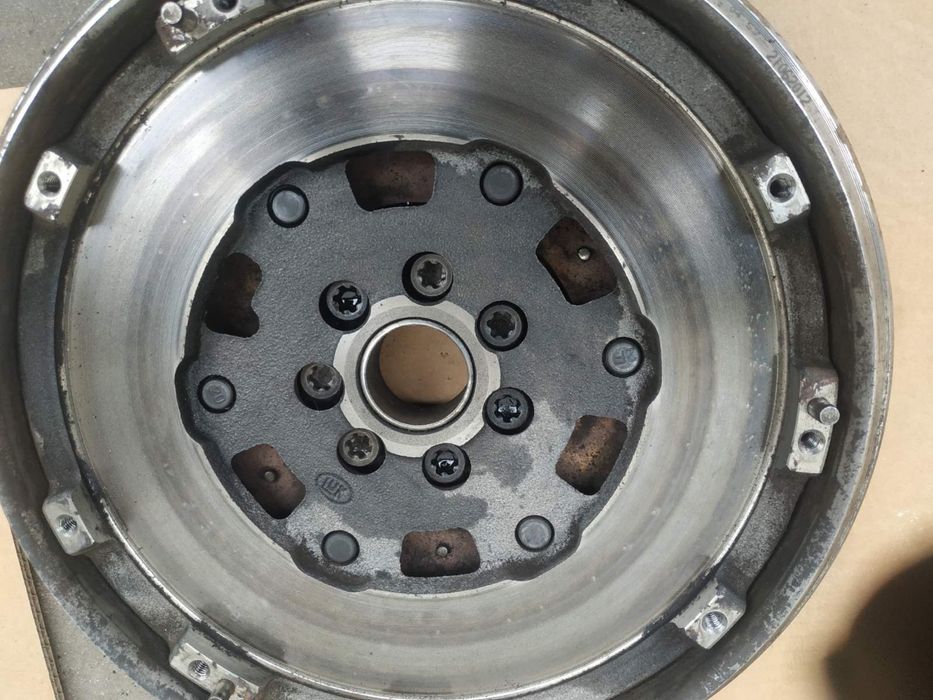 ПРОДАМ Комплект сцеплення в зборі RENAULT