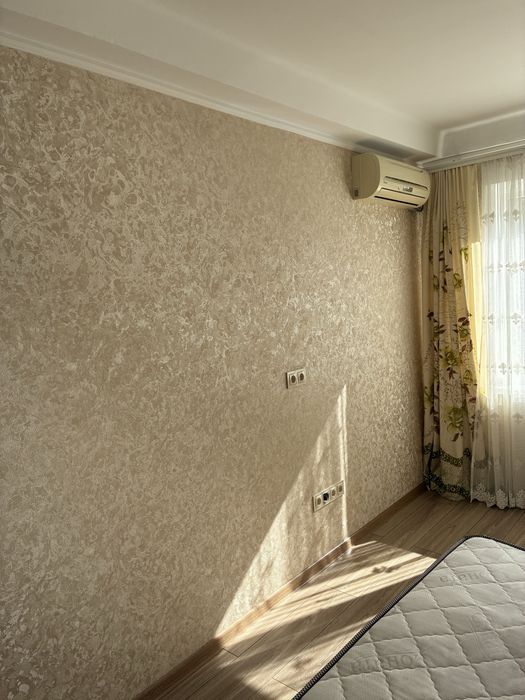 Продам 2 кв с раздельными комнатами на Космосе г Запорожье