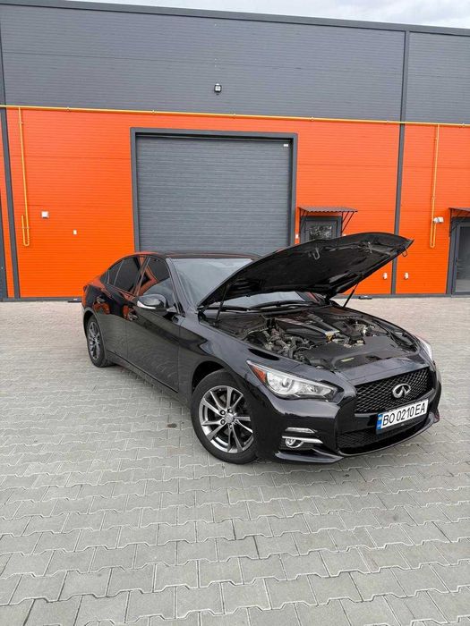 Infiniti Q50 (base) 2017 3.0t