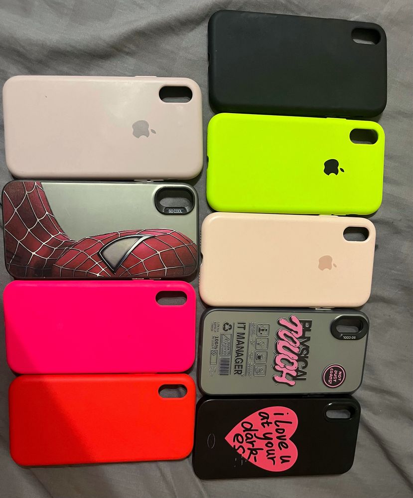 Чехли на Iphone Xr, 9 шт