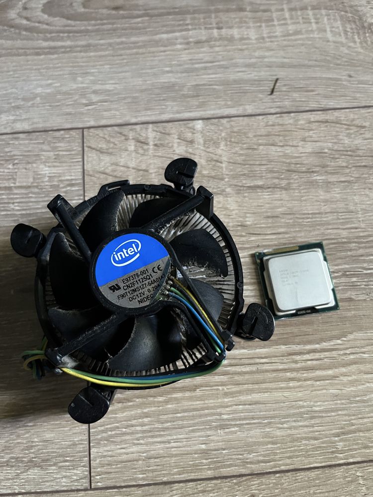 Procesor I5-2400 plus chlodzenie OEM