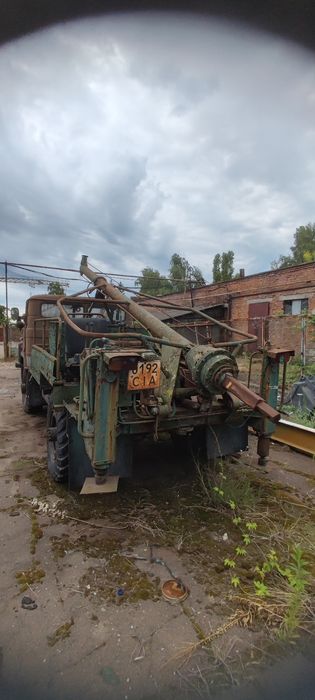 Ямобур, будівельна техніка, свердління свай, скважин, монтаж стовпів