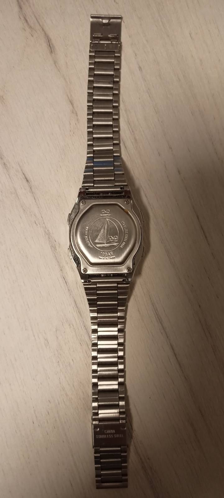 Годинник Q&Q (CITIZEN).