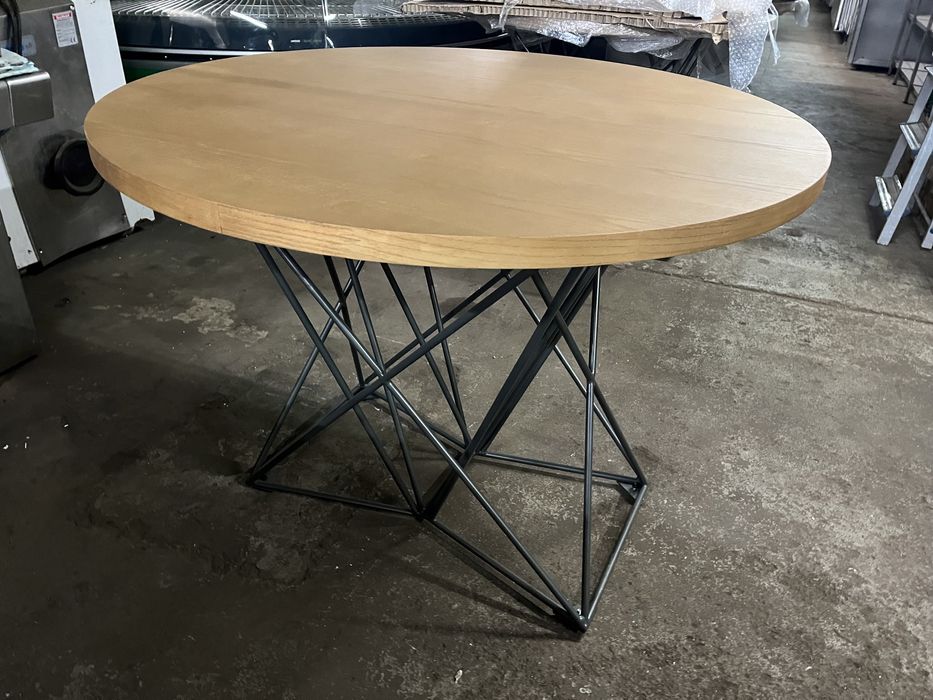 Mesa redonda para sala cozinha escritorio , etc