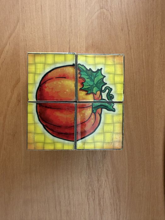 Букви на магнітах, мозаїка, пазл