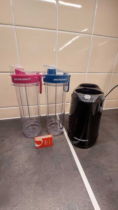 Blender Kielichowy Smoothie Do Koktajli Białka 700W + 2 Butelki