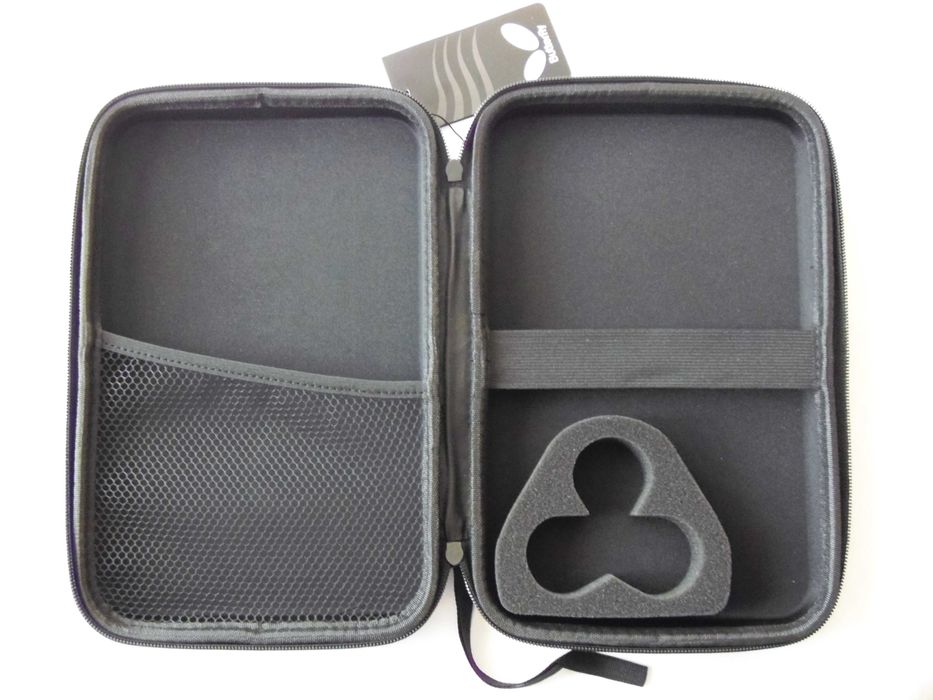 Futerał Pokrowiec Butterfly na 1, 2 Rakietki do gry w Tenisa Stołowego