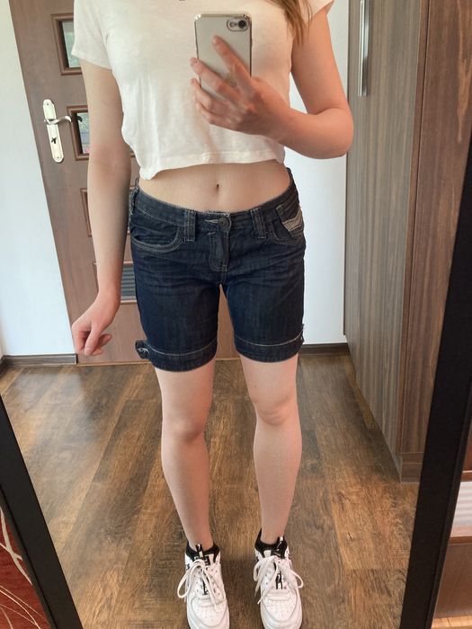 Dżinsowe jeansowe krótkie spodenki z niskim stanem vintage
