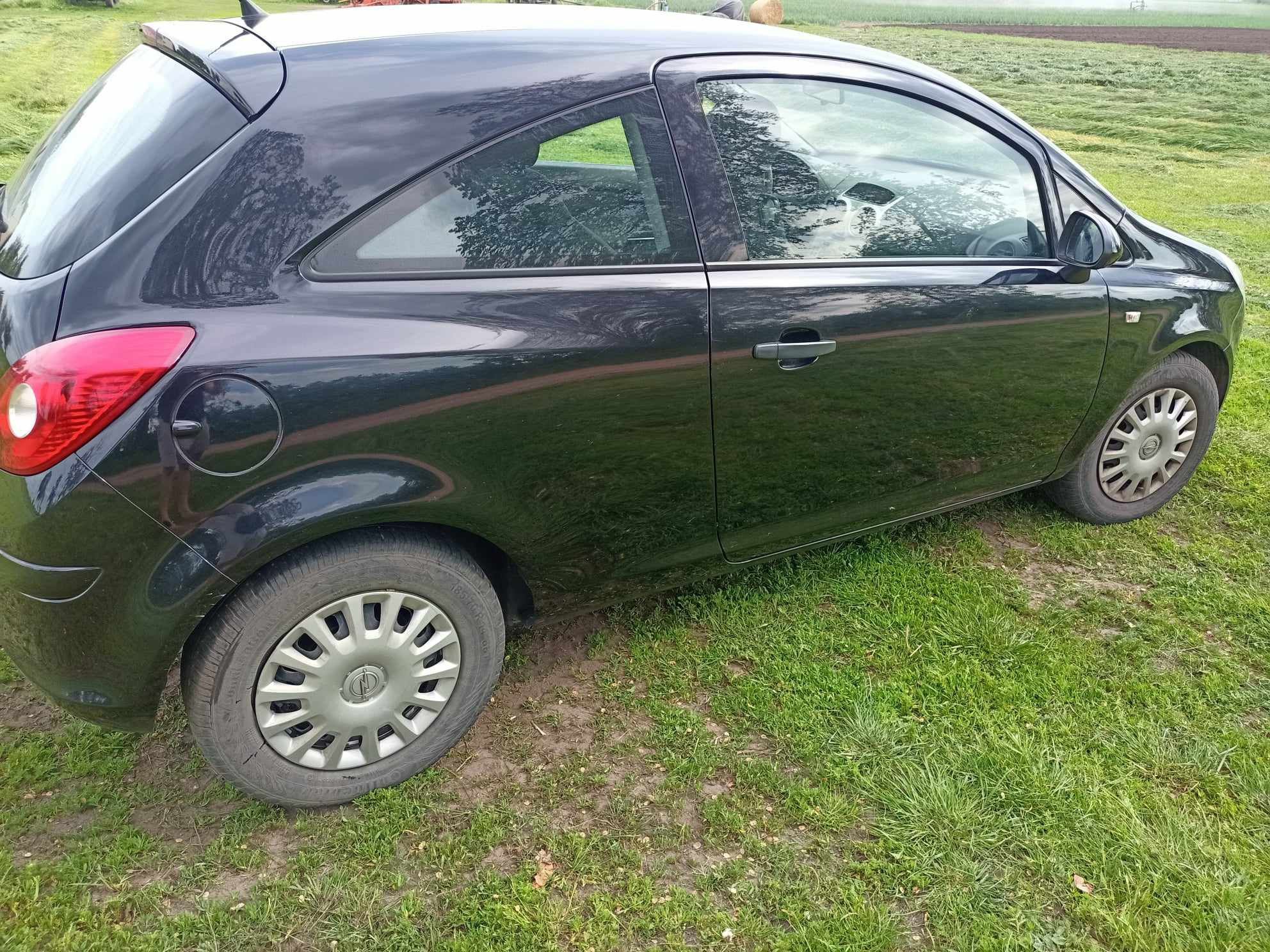 Opel Corsa D 1.2 Benzyna 2010