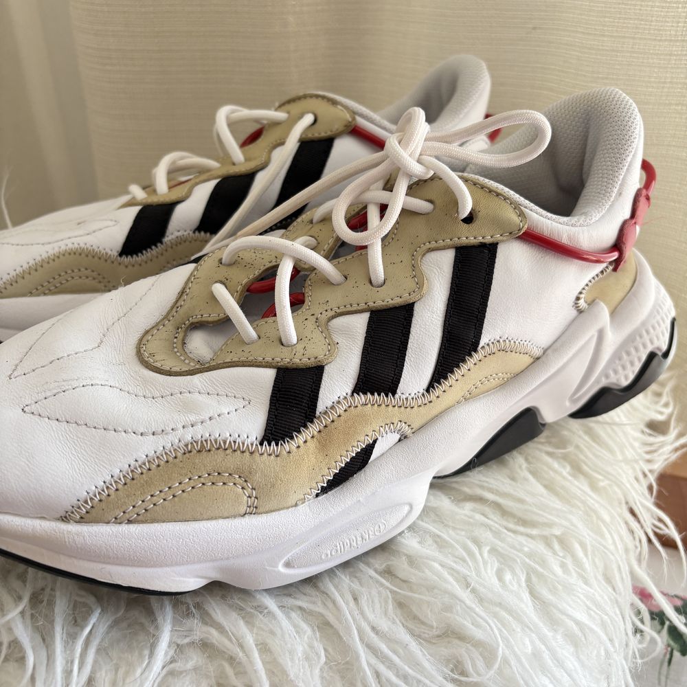 Adidas Ozweego Cremes