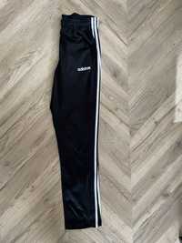 Czarne spodnie dresowe adidas Climalite M