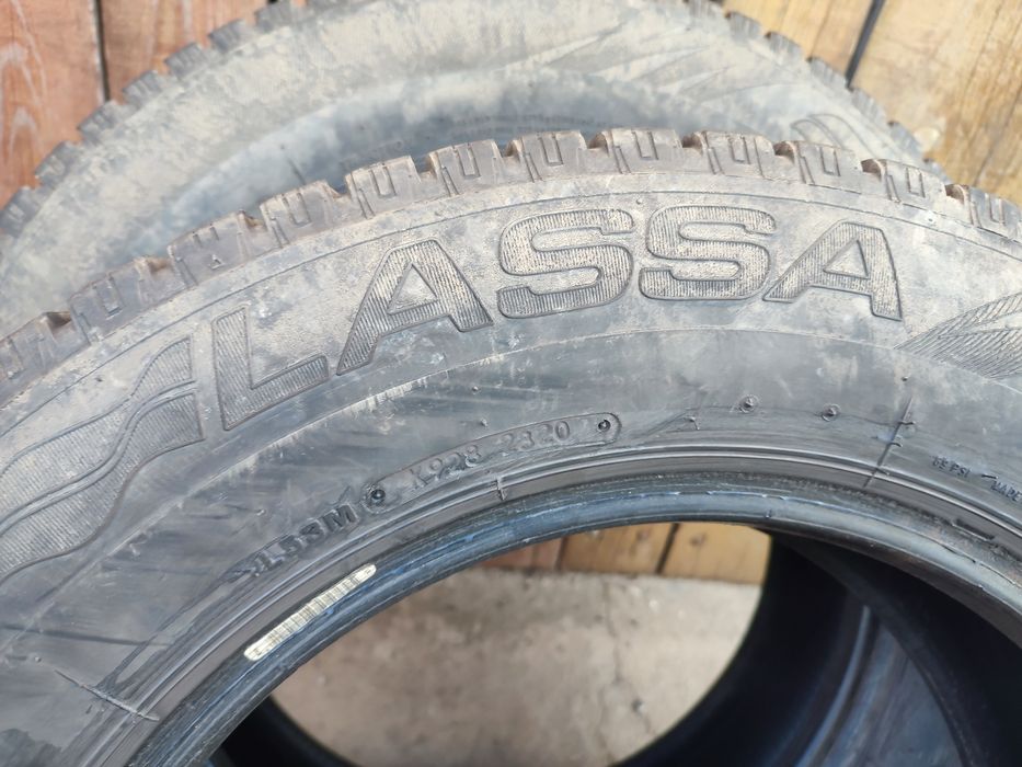 Dwie opony Lassa Wintus2 205/65/16C
