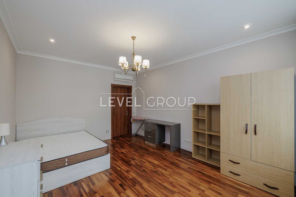 Пропонується 3-кімнатна квартира на Антоновича 131, Голосіївський р-н