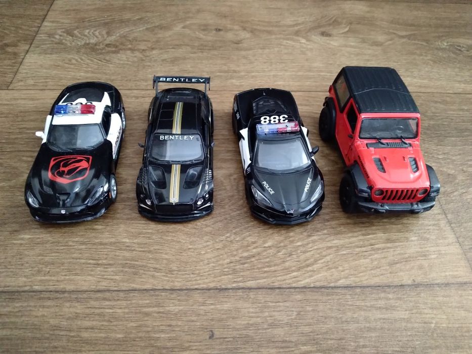 Машинка металева, Поліція, швидка, пожежна, бентлі