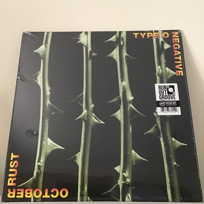 Metallica, King Diamond, Type O Negative, Sodom, Testament LPs