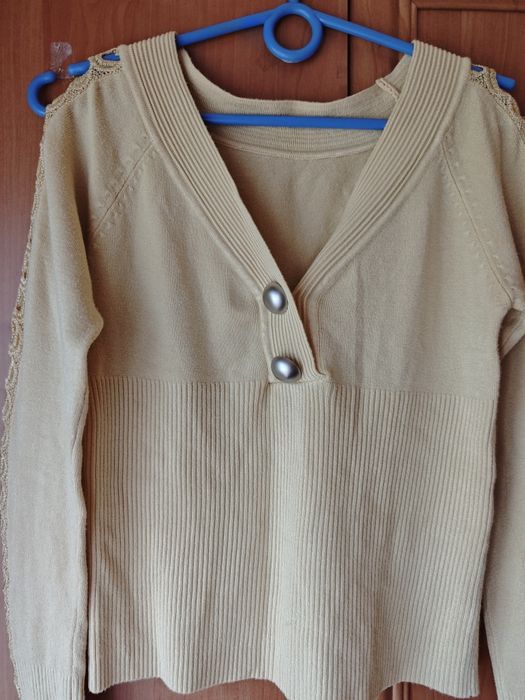 Sweter vintage PRL beżowy rozmiar S lata PRL