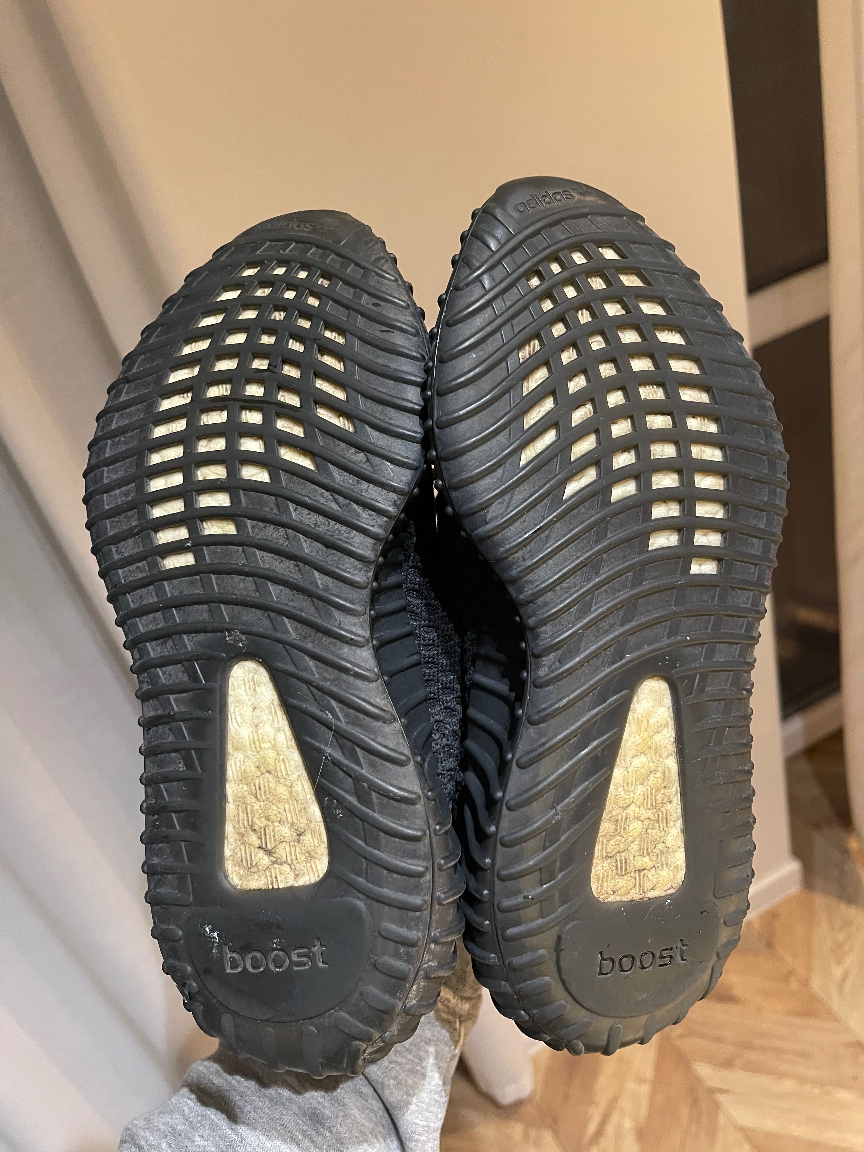 adidas Yeezy boost 350 v2 static black 37 white carbon beluga