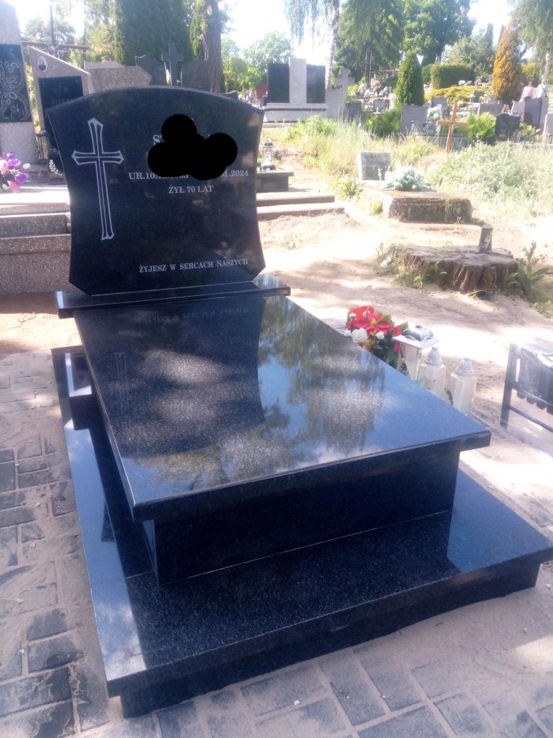 Nagrobki granitowe
