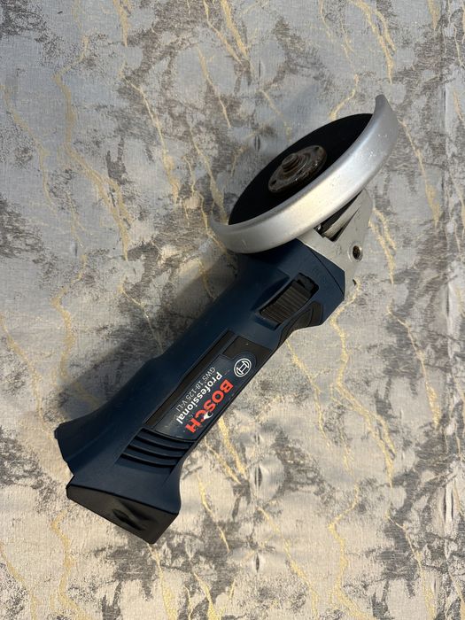 Szlifierka katowa BOSCH Professional GWS 18-125V-LI- germany, stan bdb