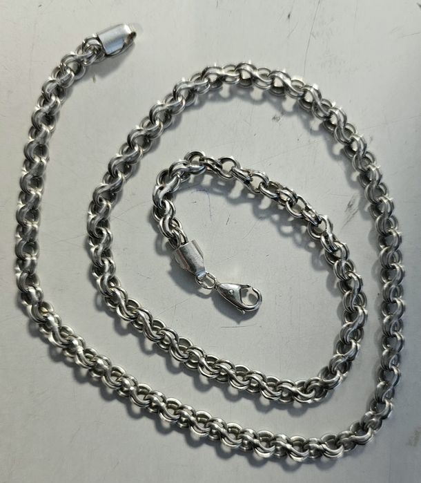 Łańcuszek srebrny próba 925  waga 33 g.