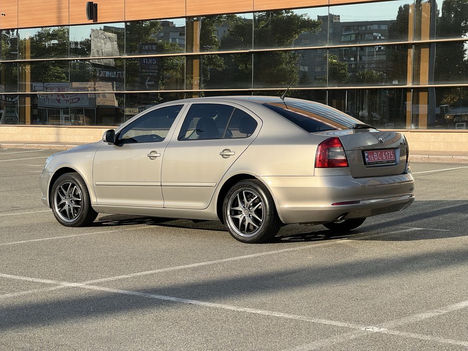 Шкода Октавія А5 2011 АТ