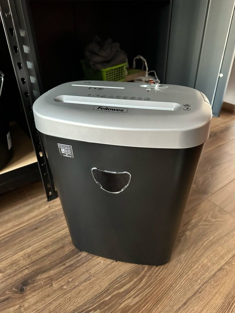 Niszczarka FELLOWES 53C 23 L, P-4, Ścinki, Automatyczny Sta