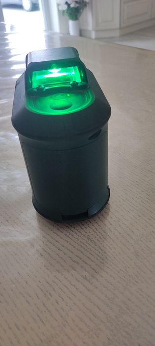 Bosch 0.603.663.E03 лазерний рівень майже новий