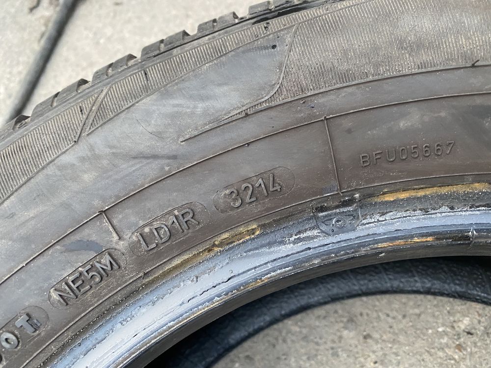 215/60/16 Dunlop 4шт